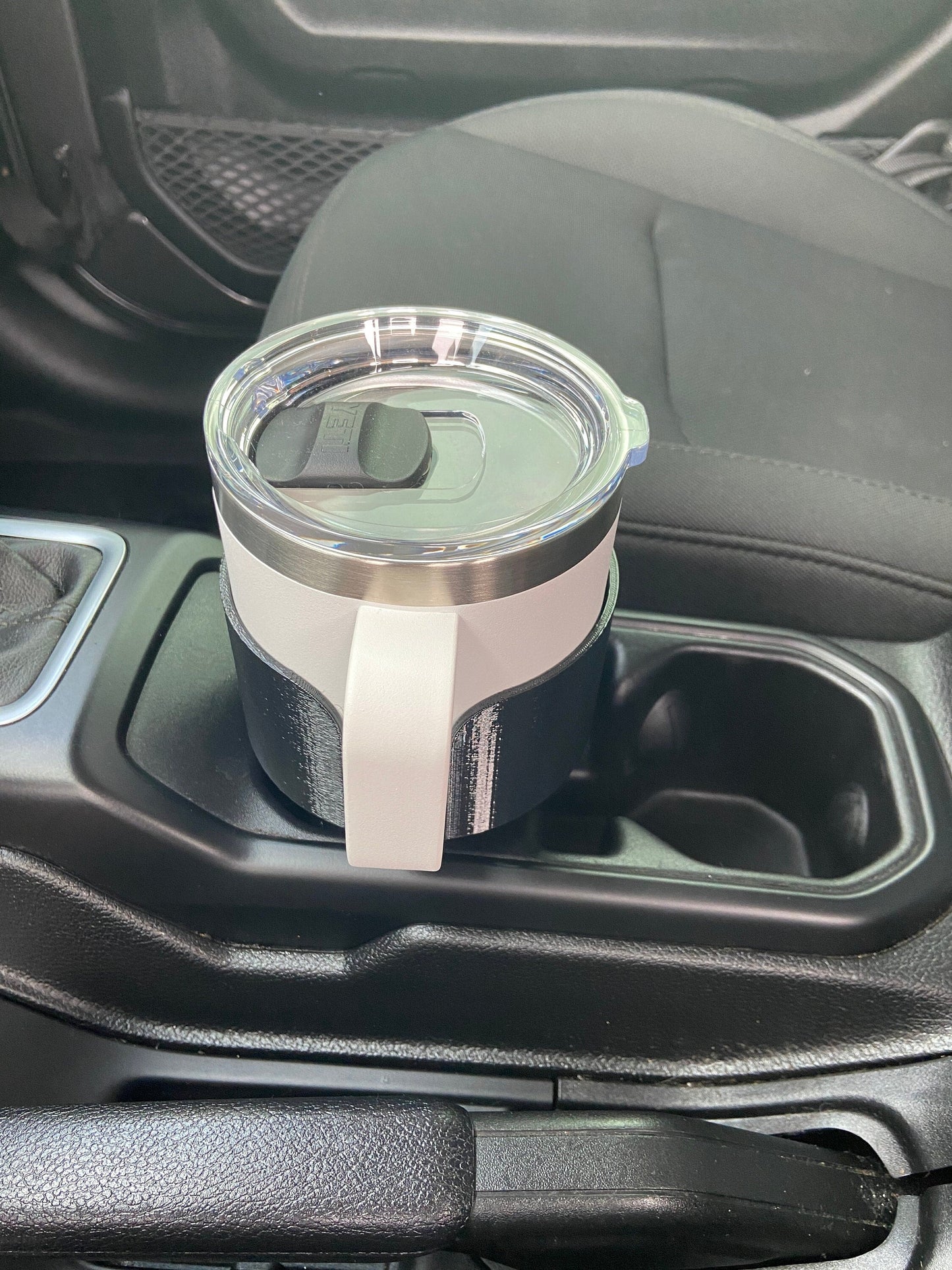 For Jeep Wrangler Yeti 14oz Rambler Cup Holder Adapter / Insert (2018-Present)